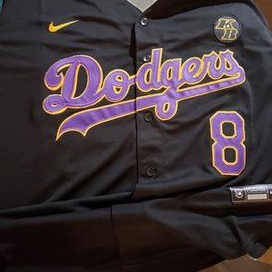 Men's jersey never worn.   Dodgers 24 Kobe Bryant